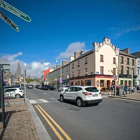 420 - بيت للعطل *